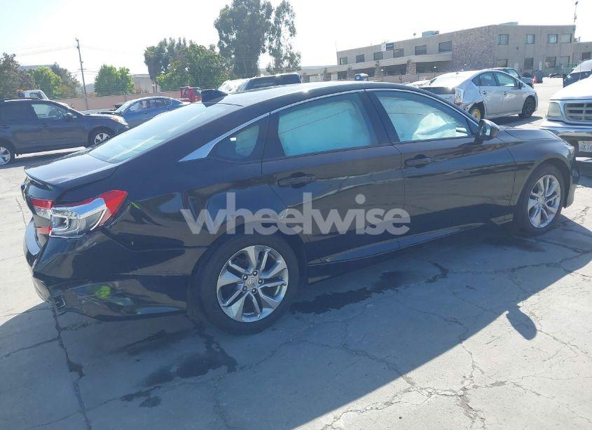 Photo 4 of 2018 Honda Accord LX (VIN 1HGCV1F19JA004596)