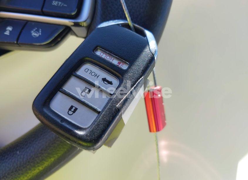 Photo 11 of 2018 Honda Accord LX (VIN 1HGCV1F19JA092761)