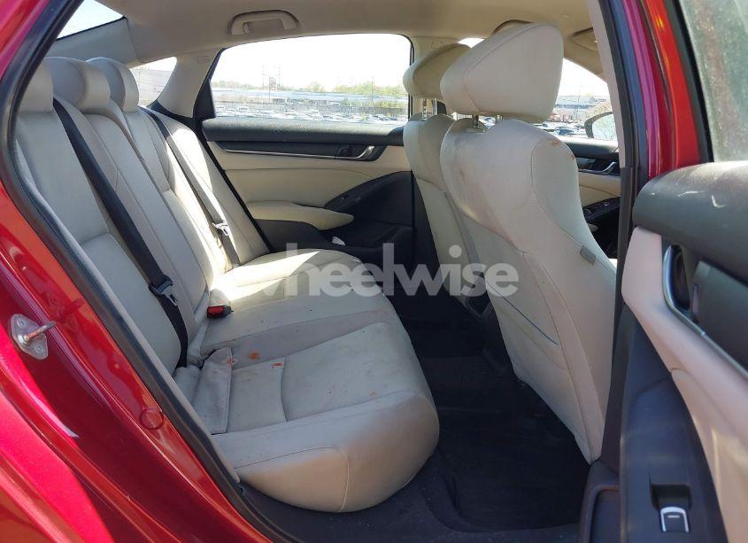 Photo 8 of 2018 Honda Accord LX (VIN 1HGCV1F19JA092761)