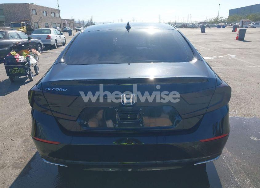 Photo 16 of 2018 Honda Accord LX (VIN 1HGCV1F19JA120252)