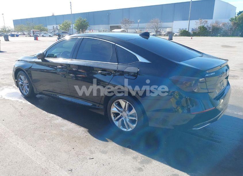Photo 3 of 2018 Honda Accord LX (VIN 1HGCV1F19JA120252)