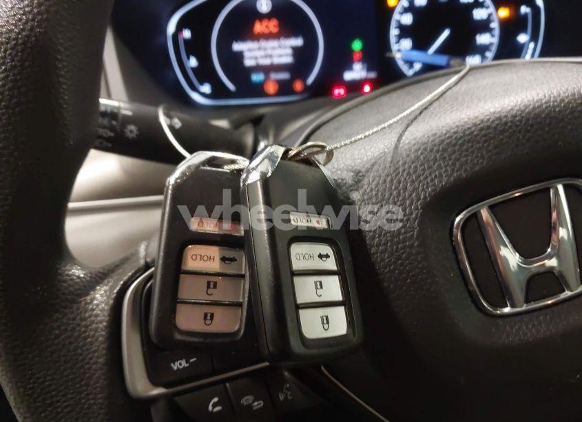 Photo 11 of 2018 Honda Accord LX (VIN 1HGCV1F19JA187322)