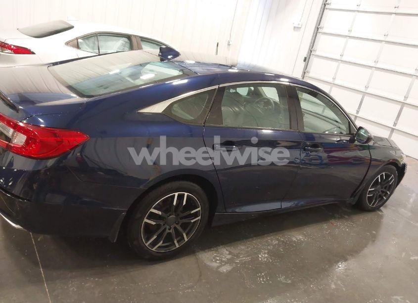 Photo 13 of 2018 Honda Accord LX (VIN 1HGCV1F19JA187322)