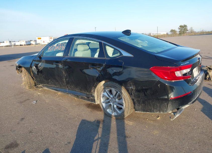 Photo 3 of 2018 Honda Accord LX (VIN 1HGCV1F19JA196263)