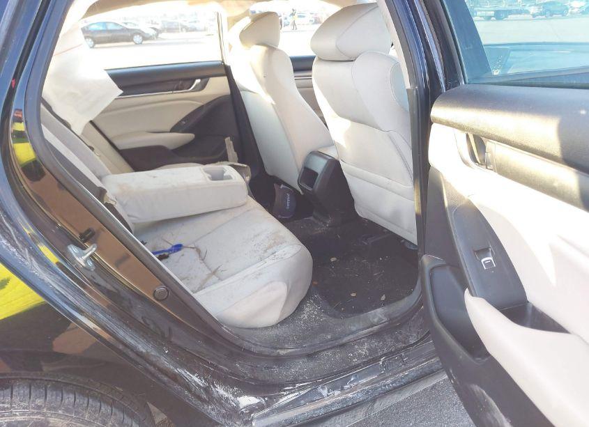 Photo 8 of 2018 Honda Accord LX (VIN 1HGCV1F19JA196263)