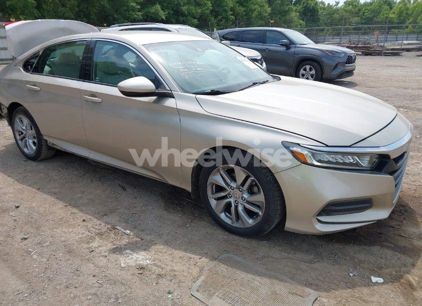 2018 Honda Accord LX (VIN 1HGCV1F19JA205964) main photo