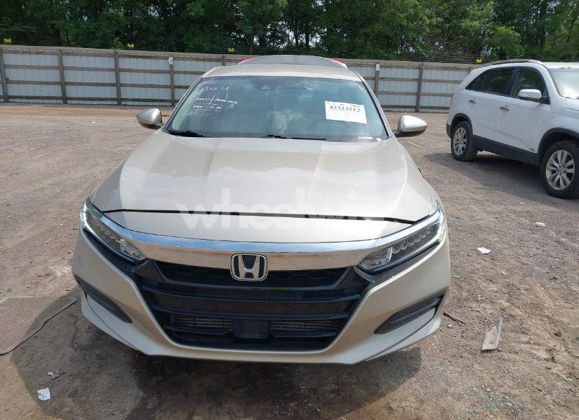 Photo 12 of 2018 Honda Accord LX (VIN 1HGCV1F19JA205964)
