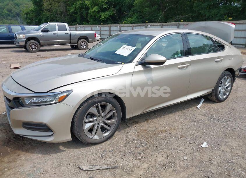 Photo 2 of 2018 Honda Accord LX (VIN 1HGCV1F19JA205964)