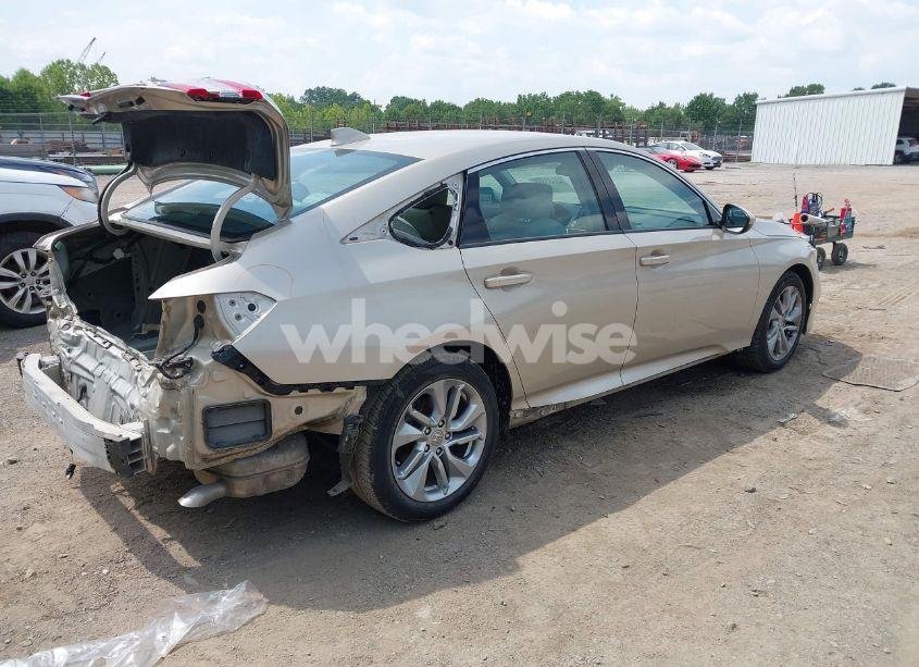 Photo 4 of 2018 Honda Accord LX (VIN 1HGCV1F19JA205964)