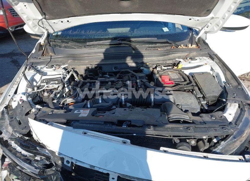 Photo 10 of 2018 Honda Accord SEDAN (VIN 1HGCV1F19JA810793)