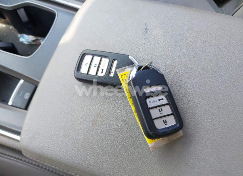 Photo 11 of 2019 Honda Accord LX (VIN 1HGCV1F19KA008262)