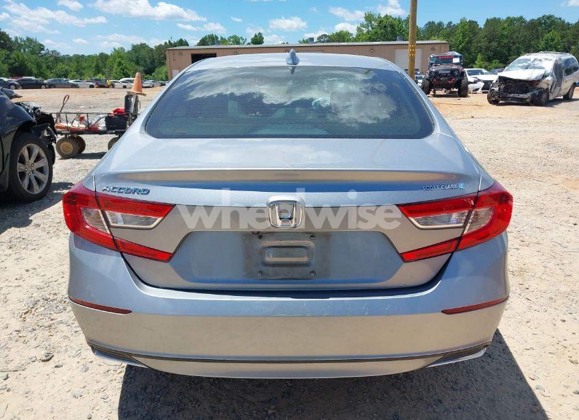 Photo 16 of 2019 Honda Accord LX (VIN 1HGCV1F19KA008262)