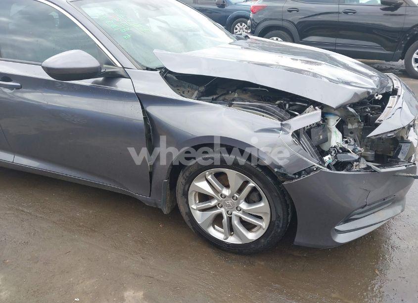 Photo 18 of 2019 Honda Accord LX (VIN 1HGCV1F19KA008813)