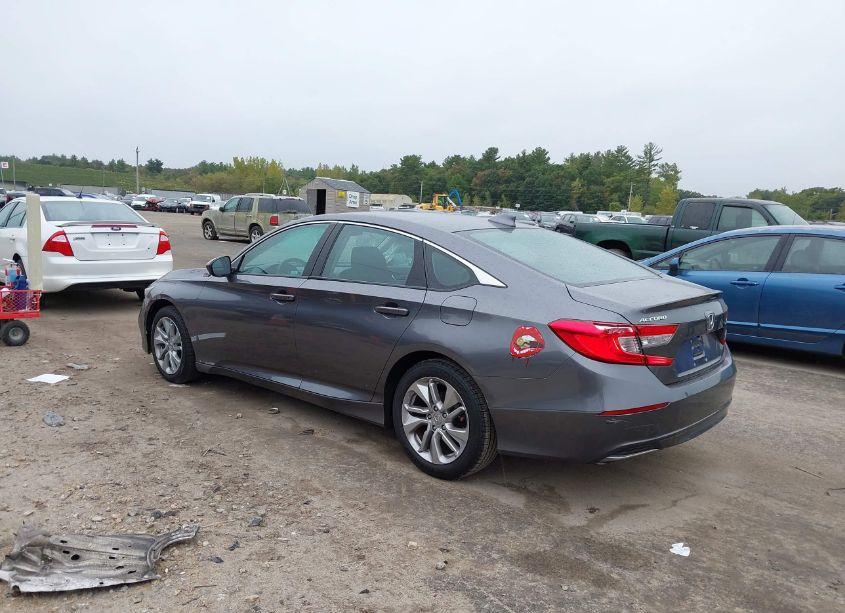 Photo 3 of 2019 Honda Accord LX (VIN 1HGCV1F19KA082670)