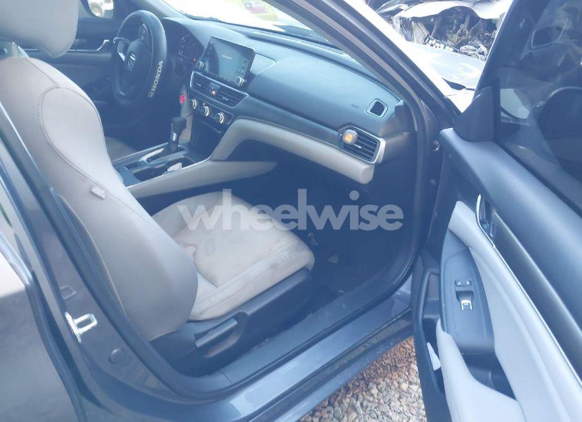 Photo 5 of 2019 Honda Accord LX (VIN 1HGCV1F19KA090171)