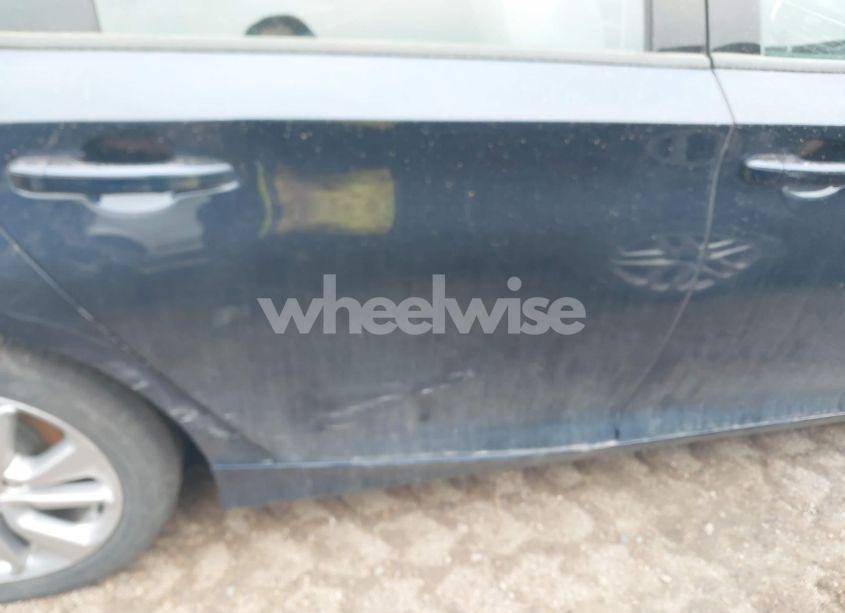 Photo 18 of 2019 Honda Accord LX (VIN 1HGCV1F19KA103727)