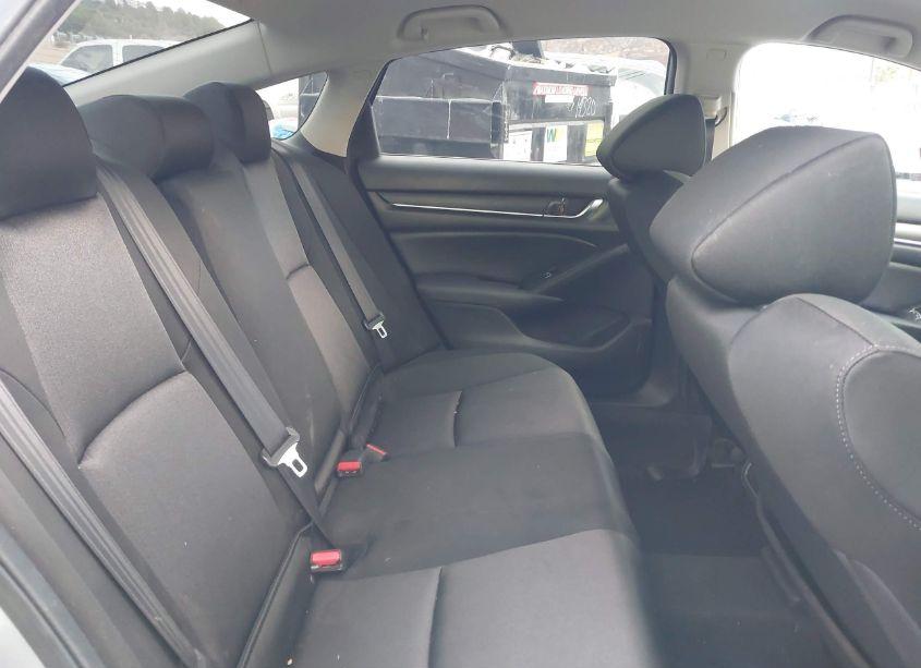 Photo 8 of 2019 Honda Accord LX (VIN 1HGCV1F19KA116526)