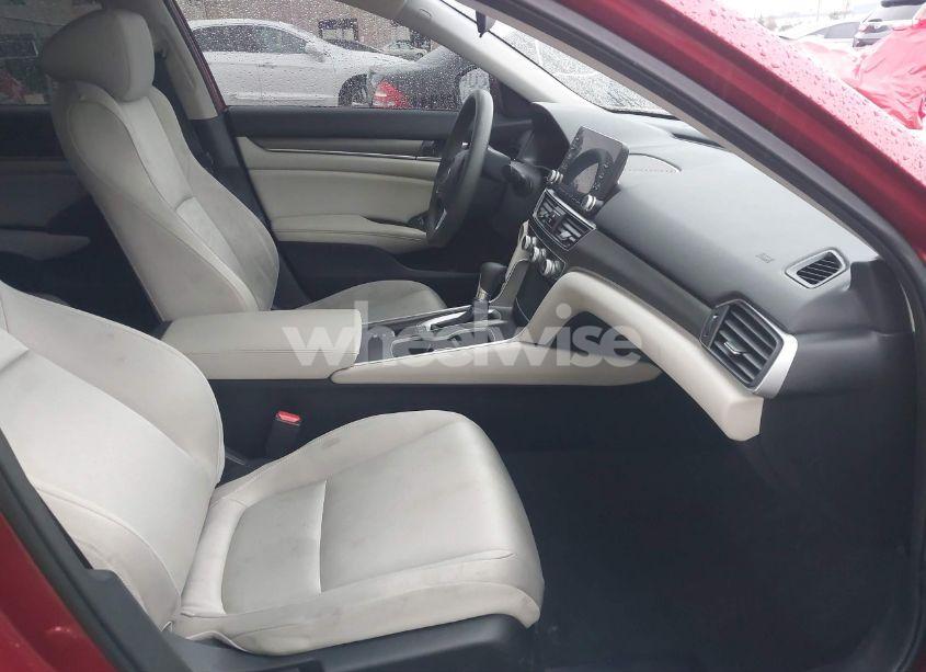 Photo 5 of 2019 Honda Accord LX (VIN 1HGCV1F19KA118776)