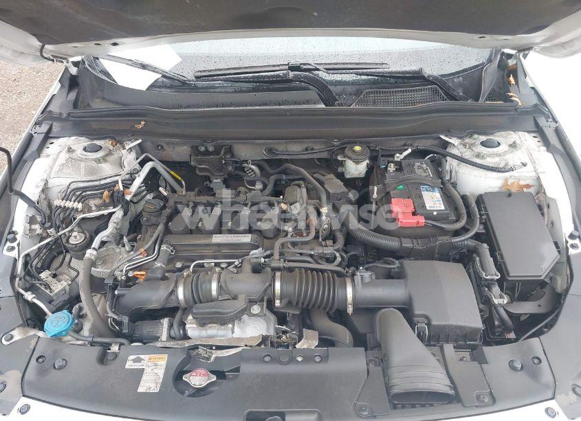 Photo 10 of 2019 Honda Accord LX (VIN 1HGCV1F19KA128482)