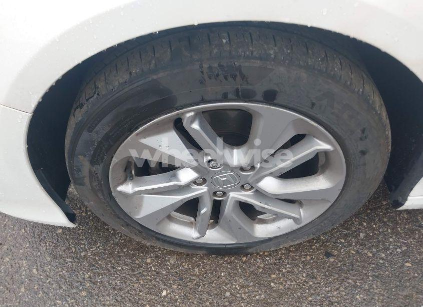 Photo 12 of 2019 Honda Accord LX (VIN 1HGCV1F19KA128482)