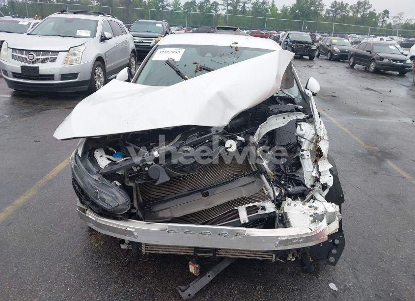 Photo 13 of 2019 Honda Accord LX (VIN 1HGCV1F19KA137926)