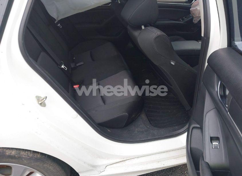 Photo 8 of 2019 Honda Accord LX (VIN 1HGCV1F19KA137926)