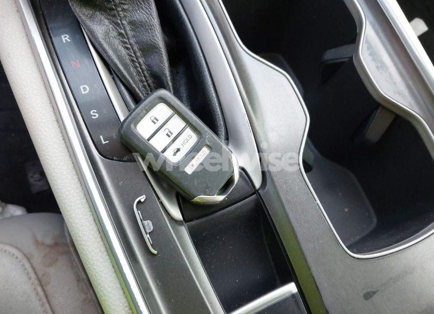 Photo 11 of 2019 Honda Accord LX (VIN 1HGCV1F19KA169727)