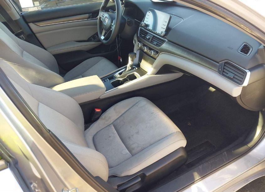 Photo 5 of 2020 Honda Accord LX (VIN 1HGCV1F19LA083688)