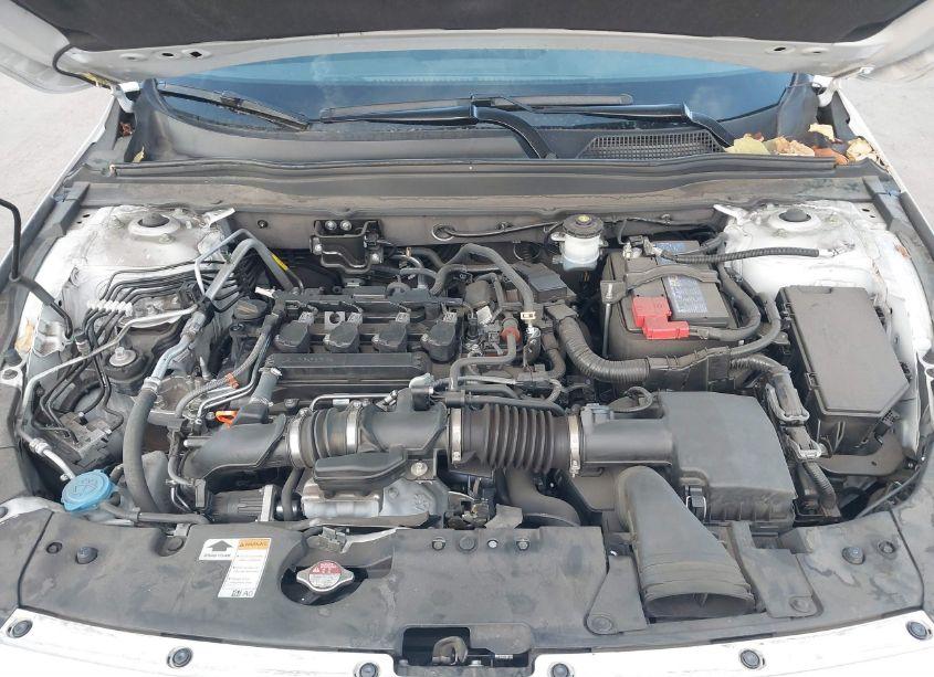 Photo 10 of 2022 Honda Accord LX (VIN 1HGCV1F19NA002286)