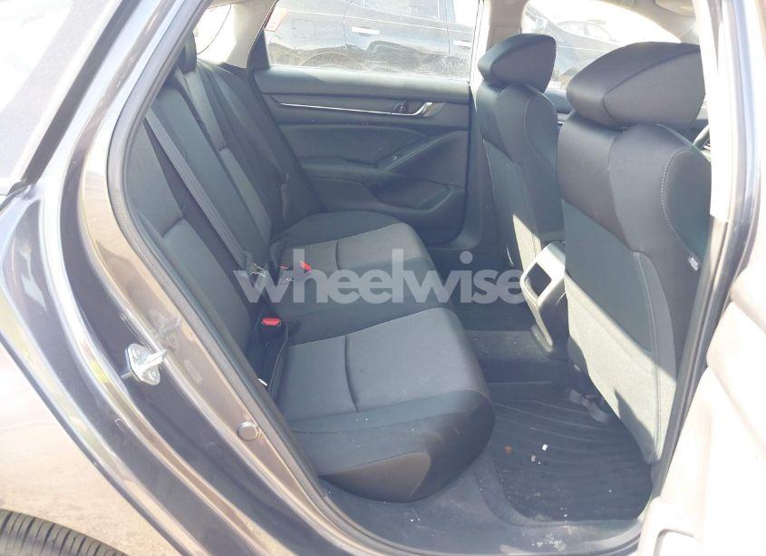 Photo 8 of 2022 Honda Accord LX (VIN 1HGCV1F19NA011246)