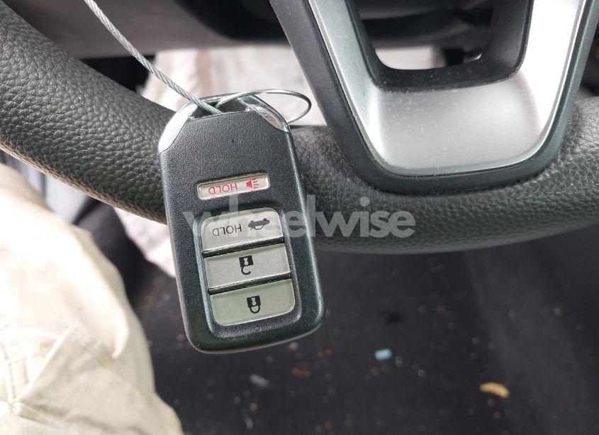 Photo 11 of 2018 Honda Accord LX (VIN 1HGCV1F1XJA015395)