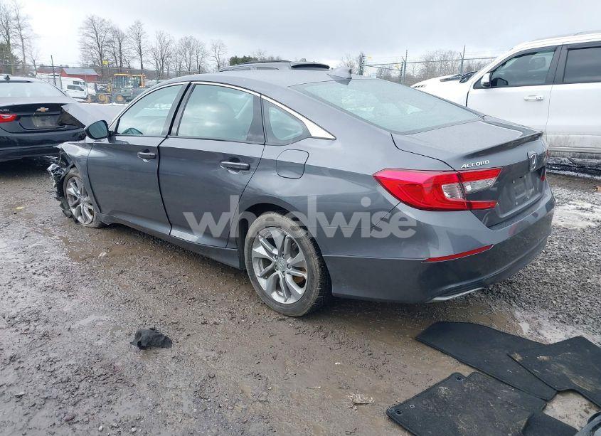 Photo 3 of 2018 Honda Accord LX (VIN 1HGCV1F1XJA015395)