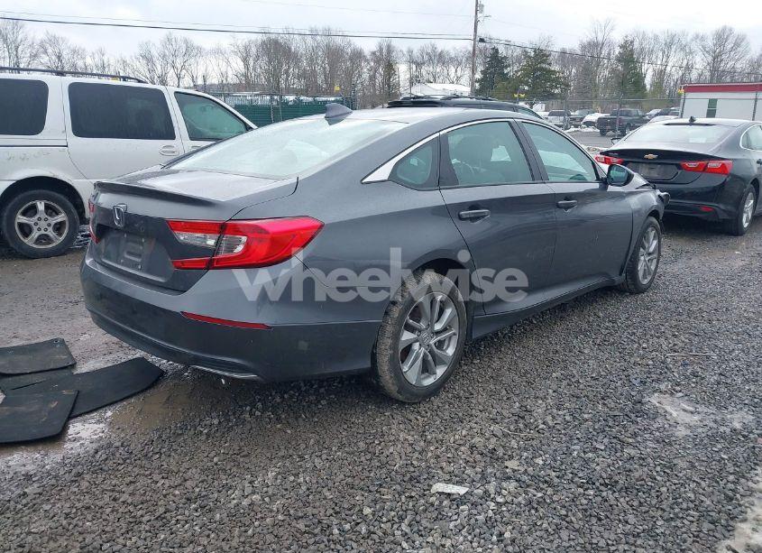 Photo 4 of 2018 Honda Accord LX (VIN 1HGCV1F1XJA015395)