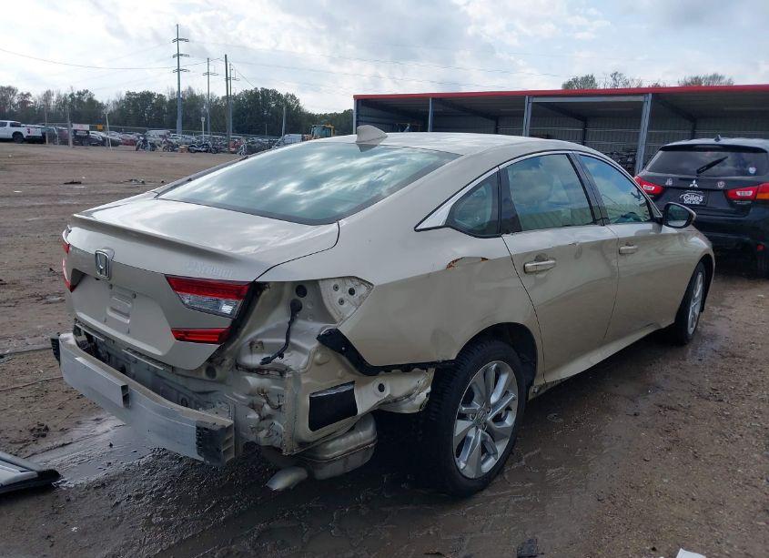 Photo 4 of 2018 Honda Accord LX (VIN 1HGCV1F1XJA033945)