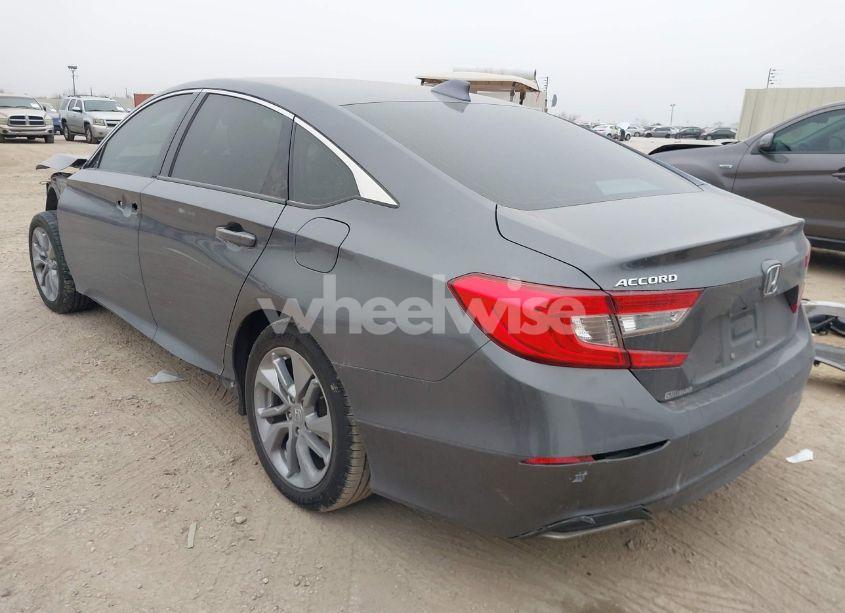 Photo 3 of 2018 Honda Accord LX (VIN 1HGCV1F1XJA036103)