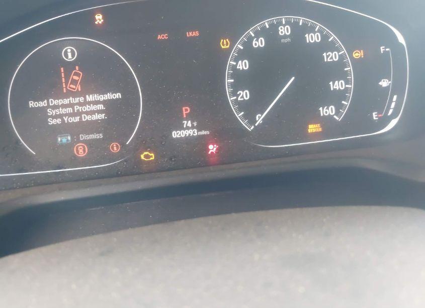 Photo 15 of 2018 Honda Accord LX (VIN 1HGCV1F1XJA067500)