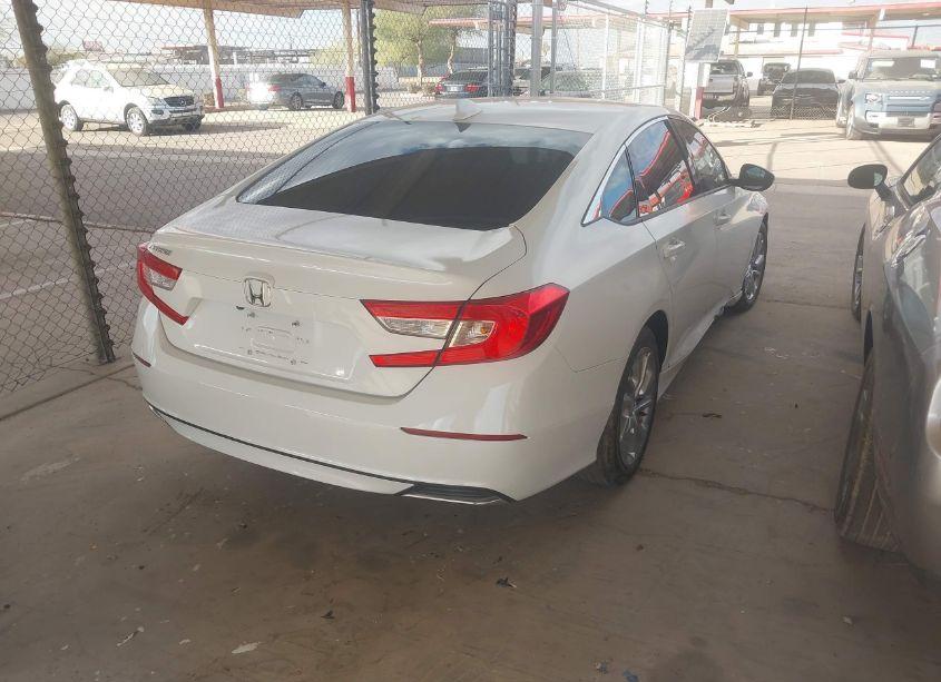 Photo 4 of 2018 Honda Accord LX (VIN 1HGCV1F1XJA067500)