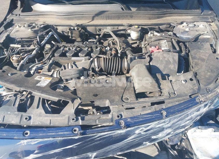 Photo 10 of 2018 Honda Accord LX (VIN 1HGCV1F1XJA069165)