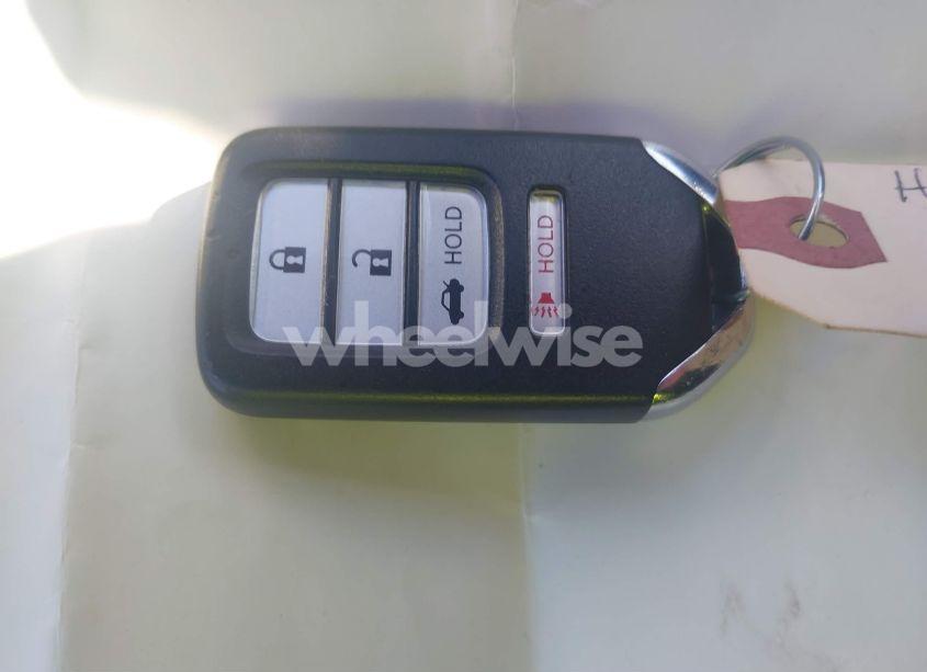 Photo 11 of 2018 Honda Accord LX (VIN 1HGCV1F1XJA069165)