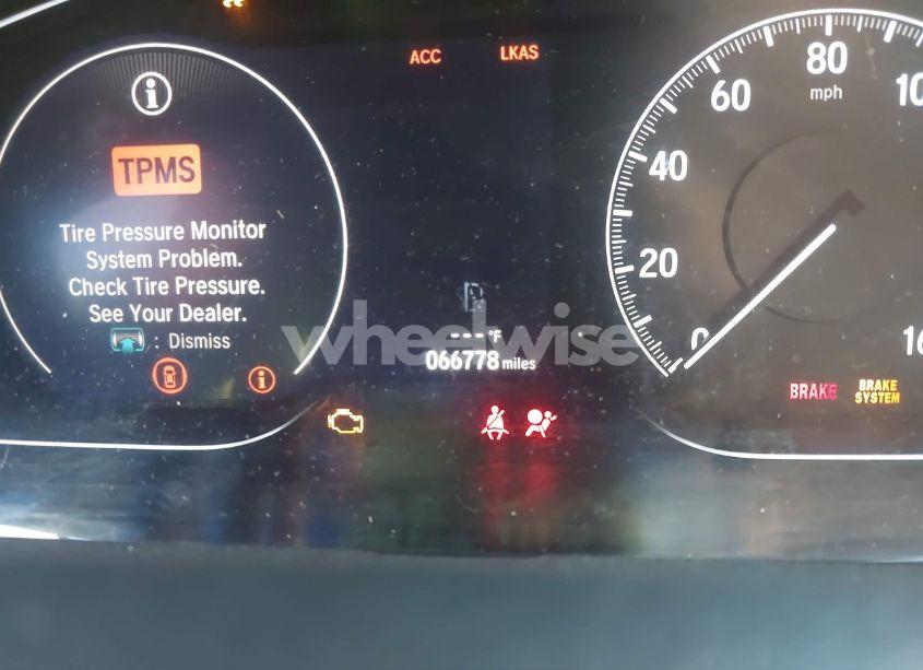 Photo 7 of 2018 Honda Accord LX (VIN 1HGCV1F1XJA069165)