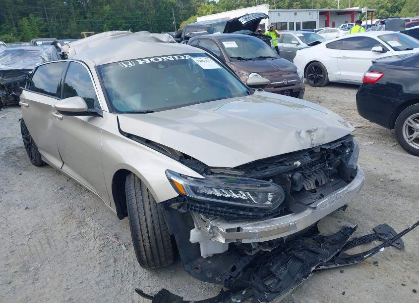 2018 Honda Accord LX (VIN 1HGCV1F1XJA083681) main photo