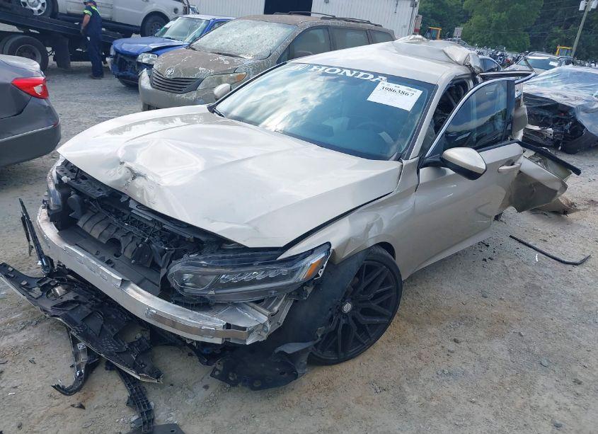 Photo 2 of 2018 Honda Accord LX (VIN 1HGCV1F1XJA083681)