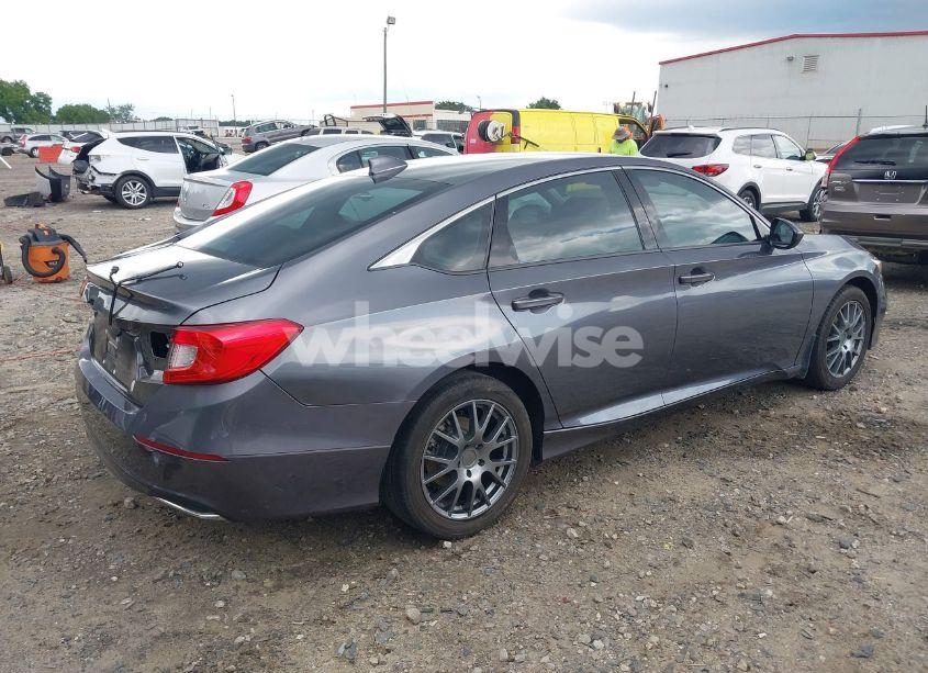 Photo 4 of 2018 Honda Accord LX (VIN 1HGCV1F1XJA095443)