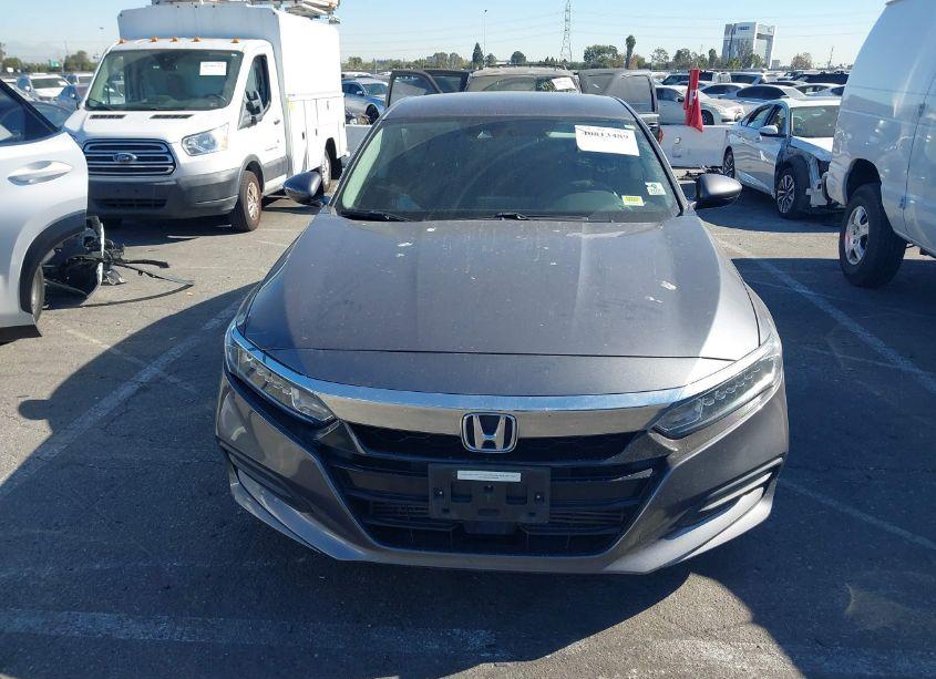 Photo 12 of 2018 Honda Accord LX (VIN 1HGCV1F1XJA095958)
