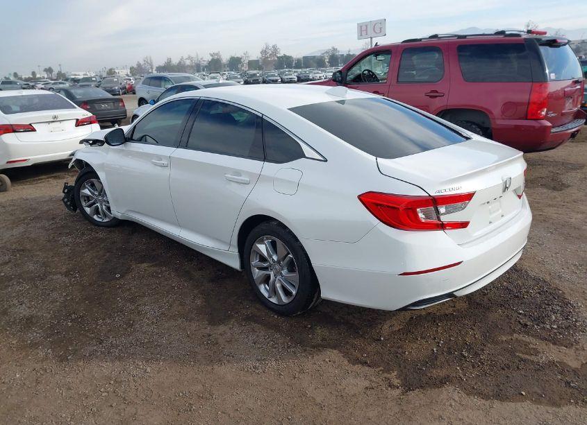 Photo 3 of 2018 Honda Accord LX (VIN 1HGCV1F1XJA136850)