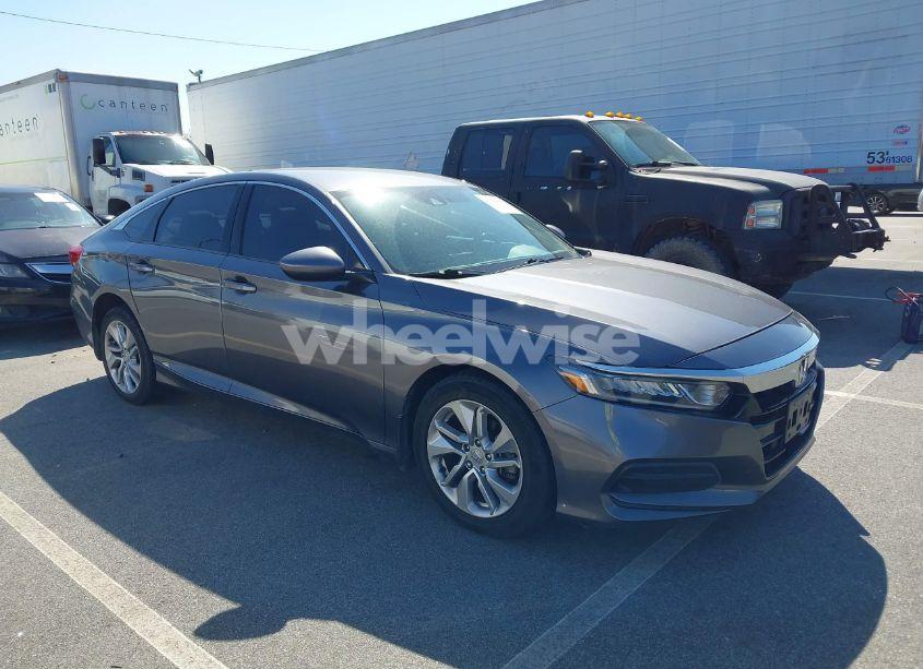 2018 Honda Accord LX (VIN 1HGCV1F1XJA151834) main photo