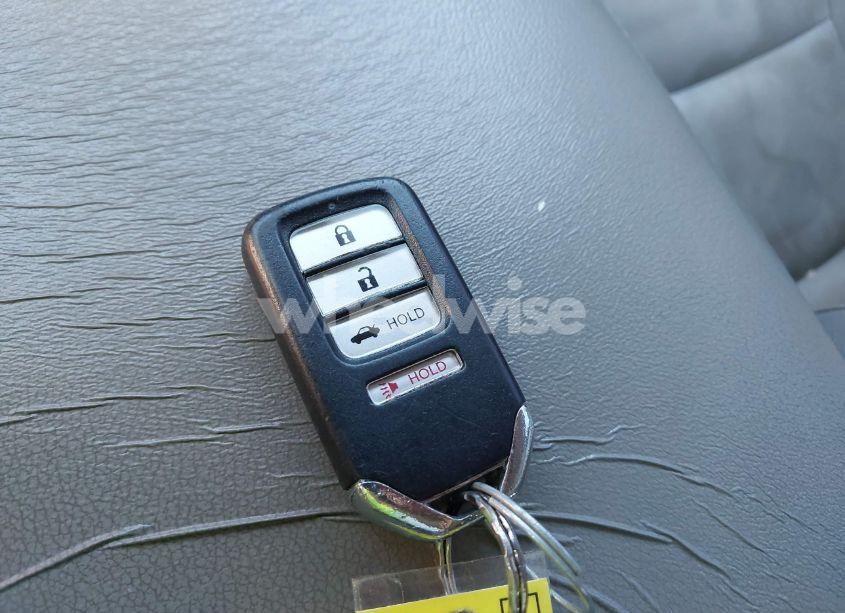 Photo 11 of 2018 Honda Accord LX (VIN 1HGCV1F1XJA151834)