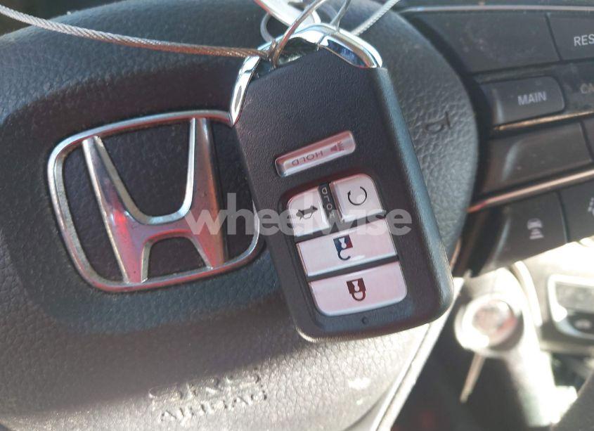 Photo 11 of 2018 Honda Accord LX (VIN 1HGCV1F1XJA210090)