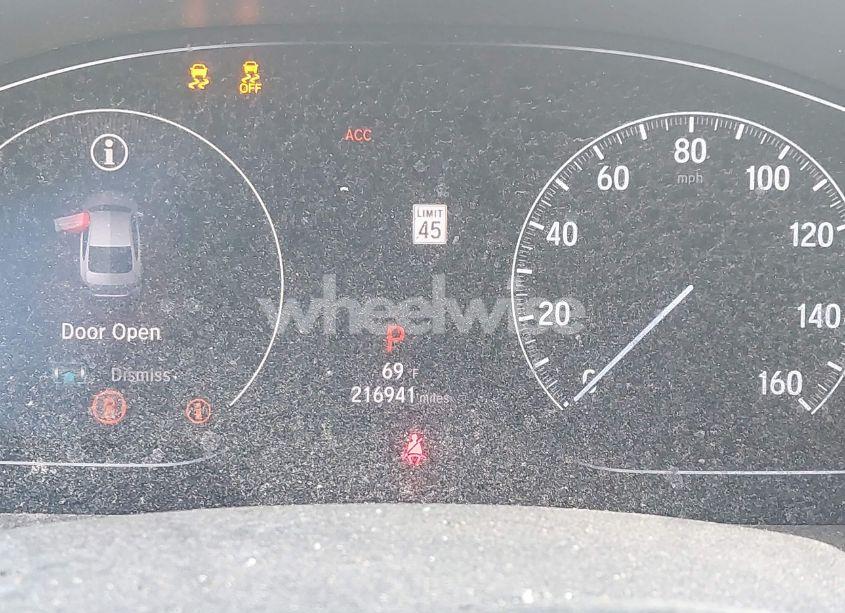 Photo 15 of 2018 Honda Accord LX (VIN 1HGCV1F1XJA210090)