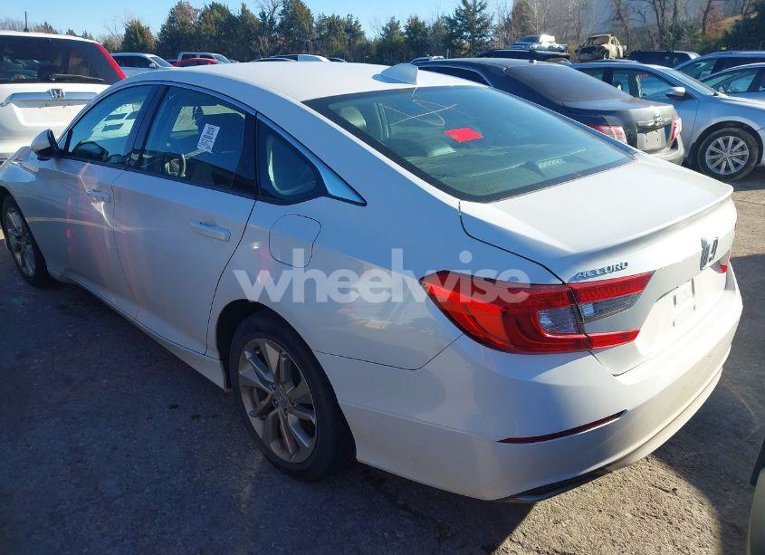 Photo 3 of 2018 Honda Accord LX (VIN 1HGCV1F1XJA210090)